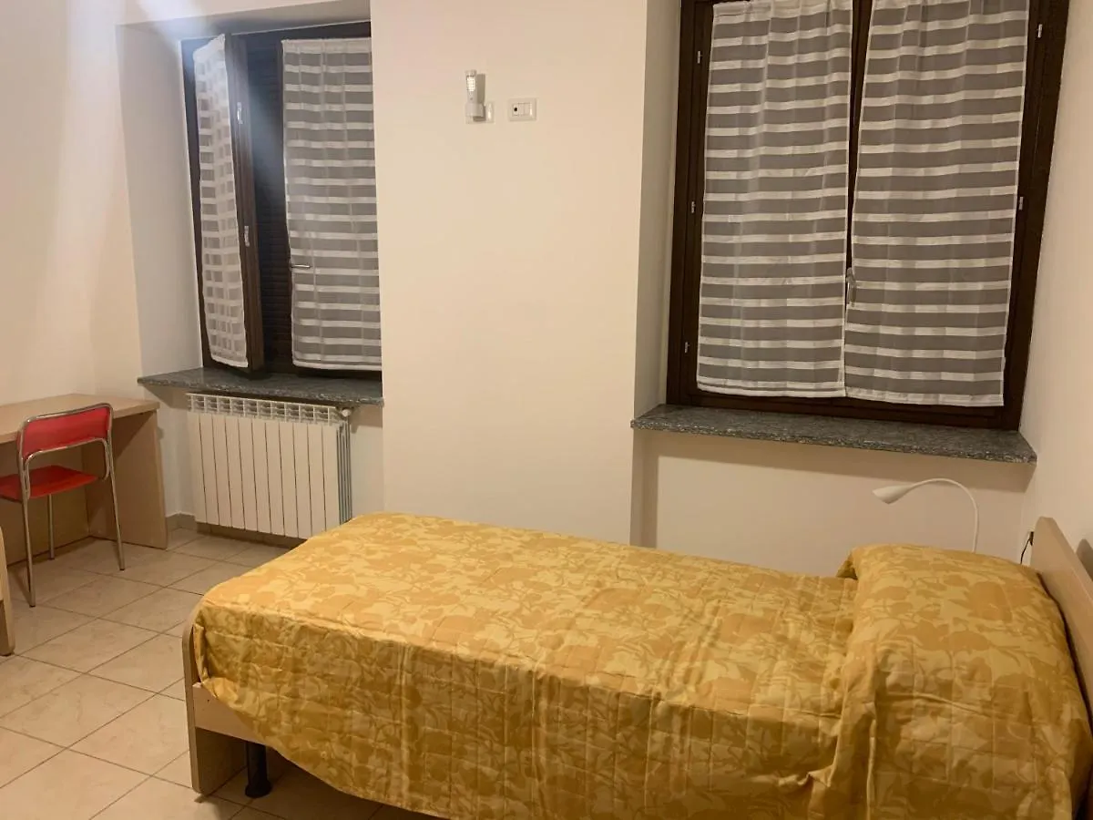 Alloggio Corte Nuova كاستيلانزا إيطاليا